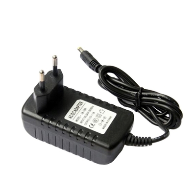 CCTV LED 과전압 및 단회로 보호를 위해 12V DC 전원 어댑터 보장
