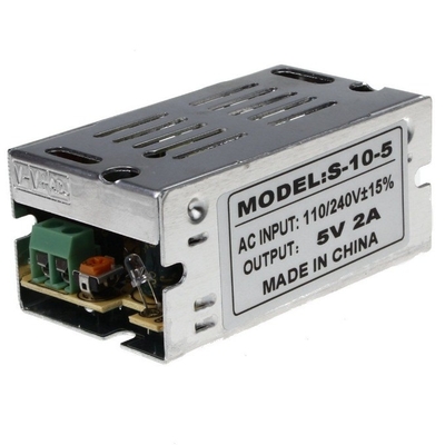 일정한 전압 10W 5V 2A LED 스트립 CCTV 전기 기기 전원 공급