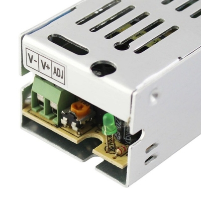 일정한 전압 10W 5V 2A LED 스트립 CCTV 전기 기기 전원 공급