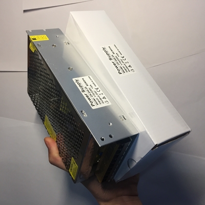좋은 PCB 10a 20a 30a 출력 전압 24V의 LED CCTV에 대한 전원 공급 장치 출력 유형 단일