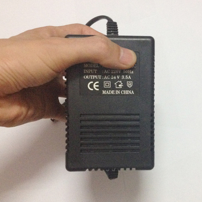 싱글 출력 2A 3A 24VAC CCTV PTZ 카메라 C 전력 110V/220V AC 입력