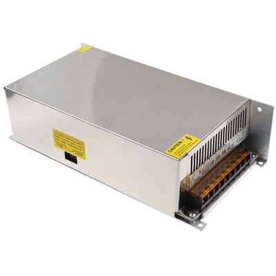 12V 40A 50A 60A 50A 출력 전류를 위해 AC에서 DC로 전원 공급을 전환하는 효율성 82%