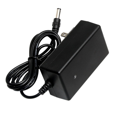 CE FCC ROHS 인증 16.8V 2A 리?? 이온 배터리 충전기