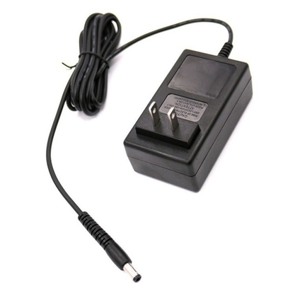 85%의 효율과 DC 커넥터 옵션이 있는 내구성 있는 C-Power ac100-250v 전원 어댑터