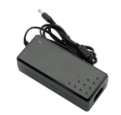 데스크톱 연결 C 전원 일정한 전압 AC100-240V DC 15V 8A 120W 전원 어댑터