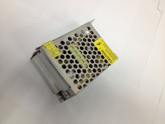 작은 크기 24VDC 2.5A 60W LED 램프 전원 공급 은 은 출력 주파수 50/60Hz