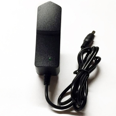 AC 100-240v 입력 9v 700ma 9v 1a DC 출력 성능을 위한 C 전력 전원 어댑터