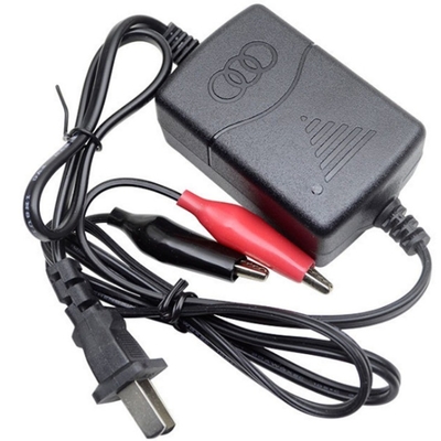 납산 배터리용 AC100-240V ~ 12V 플러그인 충전기 출력 전류 1.5A
