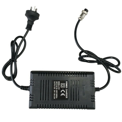 콤팩트 24V 출력 배터리 충전기 24v 6ah 해상 스쿠터 블랙 저렴한 가격 0.35Kg